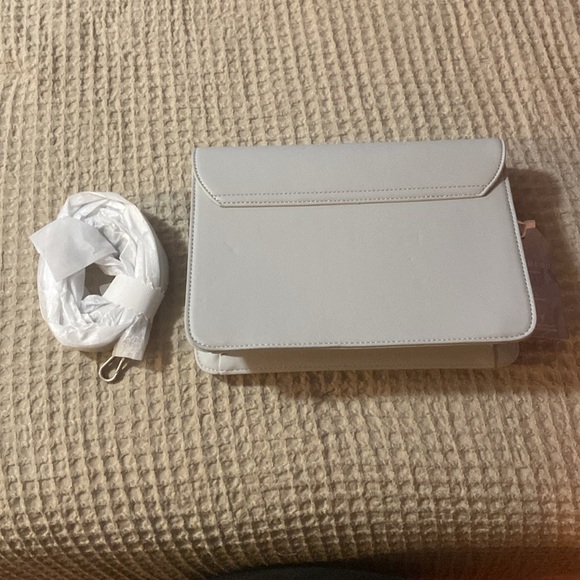 Pixie Mood Zoe Crossbody NWT - Picture 5 of 6